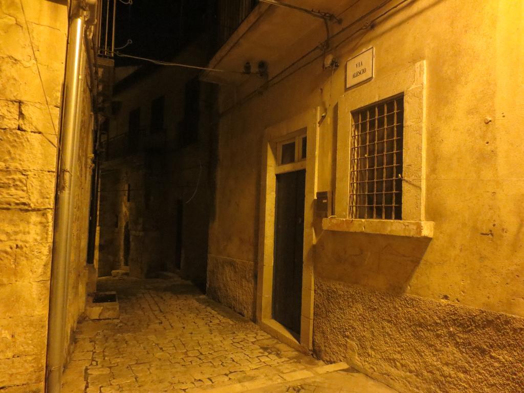فيلا La Casa Di Giada موديكا الغرفة الصورة