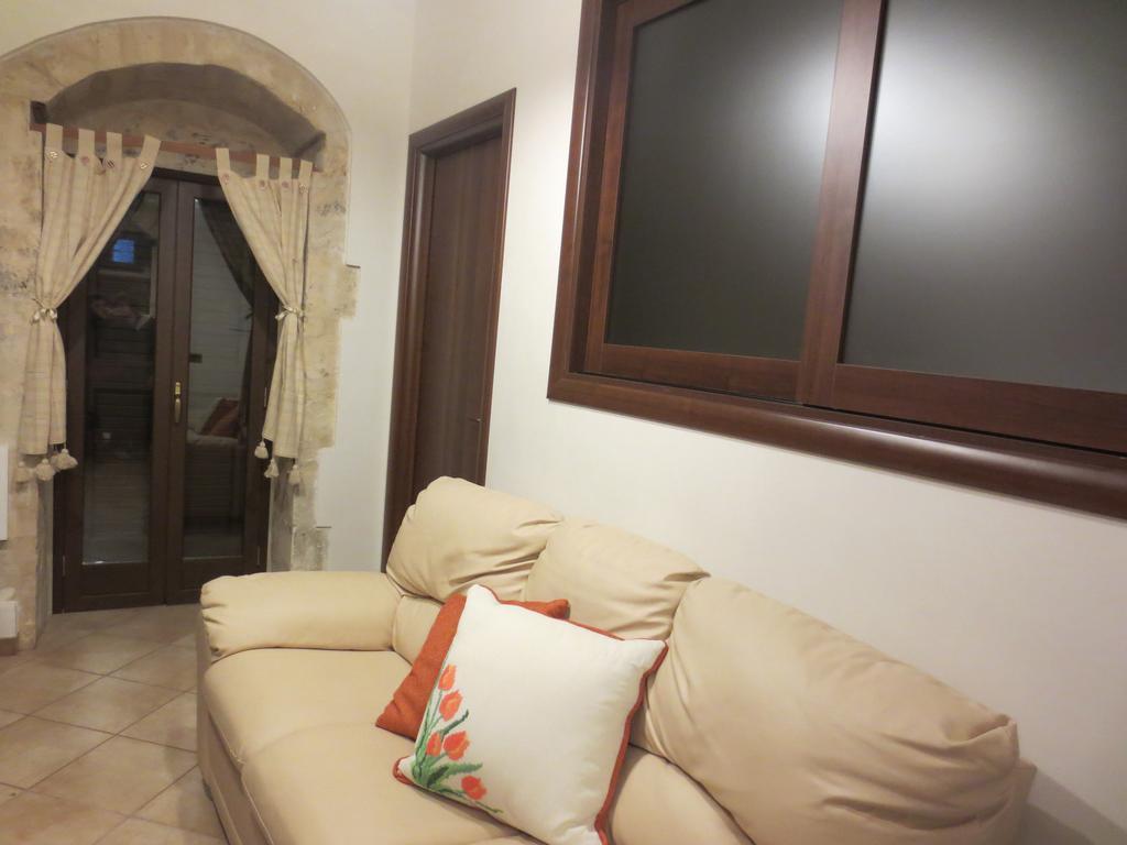 فيلا La Casa Di Giada موديكا الغرفة الصورة